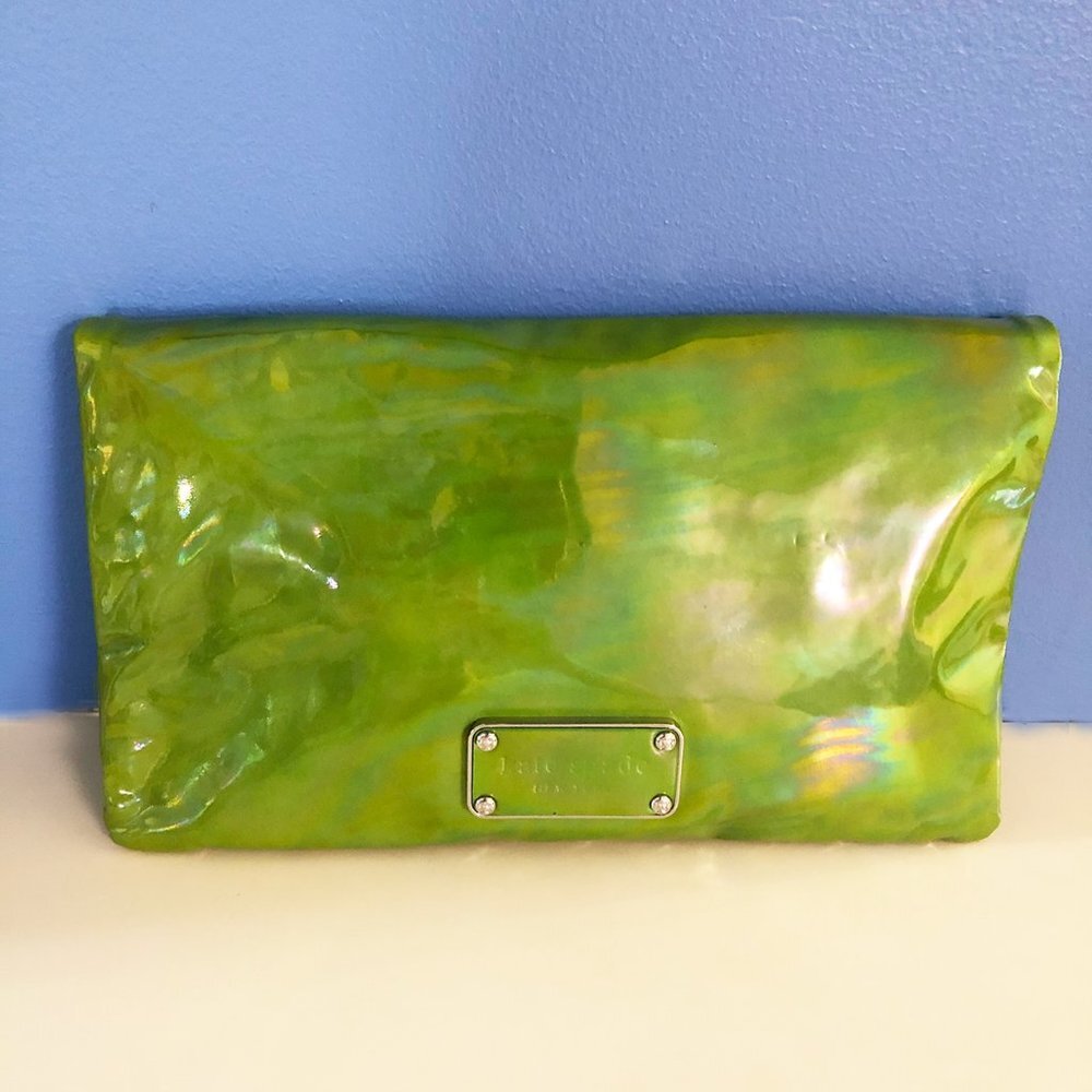 Kate Spade Jocelyn Green Patent Leather Clutch - Picture 4 of 10